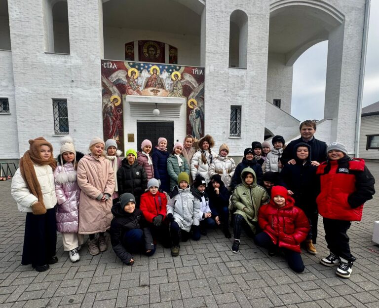 Четвероклассники посетили храм преподобного Сергия Радонежского на Ходынском поле