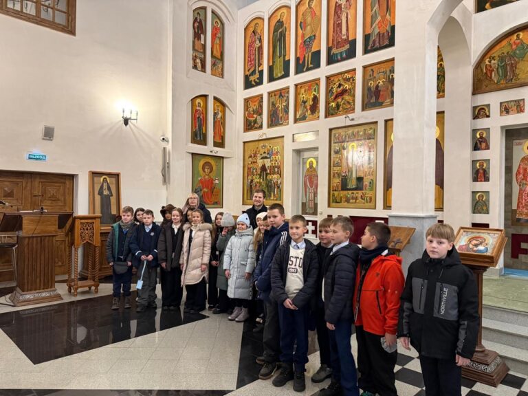 Четвероклассники посетили храм преподобного Сергия Радонежского на Ходынском поле
