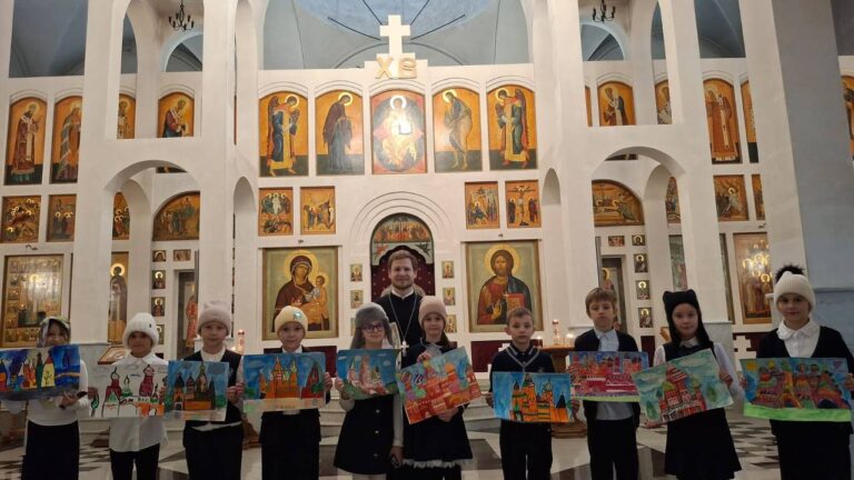 Третьиклассники из ГБОУ «Школа №1409» приняли участие в конкурсе рисунков при храме преподобного Сергия Радонежского на Ходынском поле